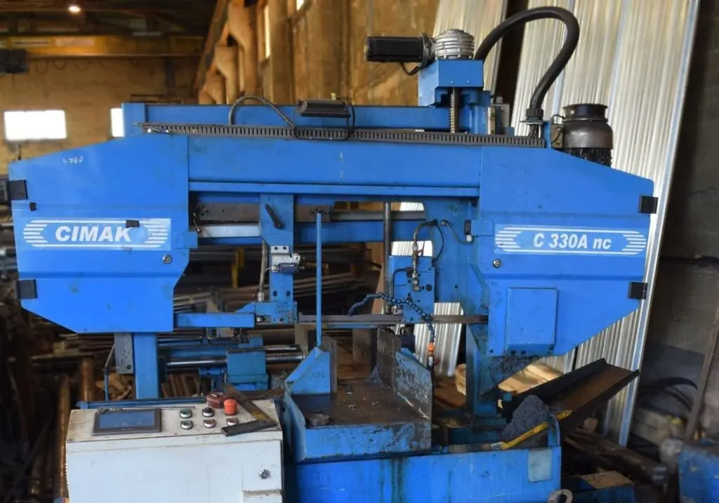 Band cutting of metal